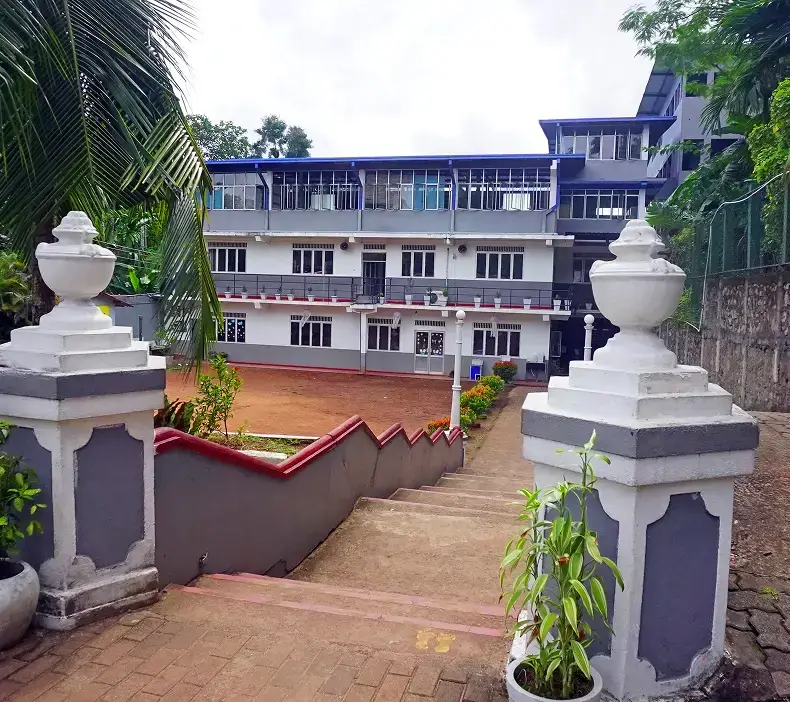 OKI School